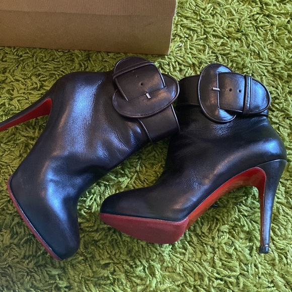 Christian Louboutin’s high heel ankle bootie - Picture 2 of 10